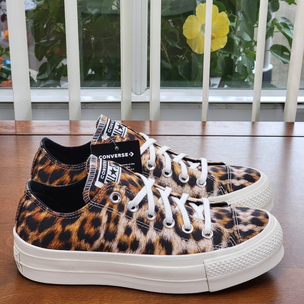 Converse Women's CTAS Lift Ox Canvas 564676C Egret/Black Size 7 - Picture 2 of 11